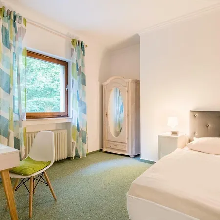 Hopener Wald ,self Check In Лоне